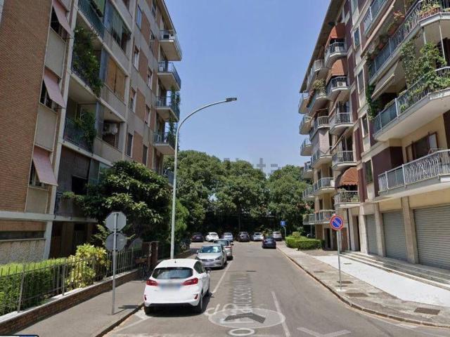 Appartamento in vendita di 75 m² in Viale Vittorio Alfieri