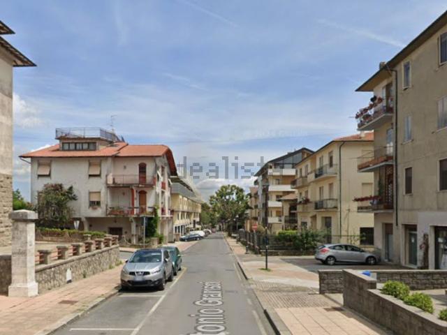 Appartamento in vendita di 7641 m² in Via Antonio Gramsci