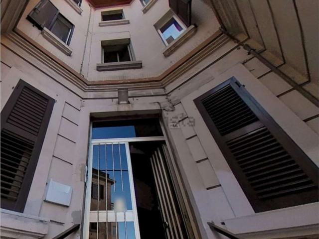 Appartamento in vendita di 76 m² in Corso Carlo Alberto, 46
