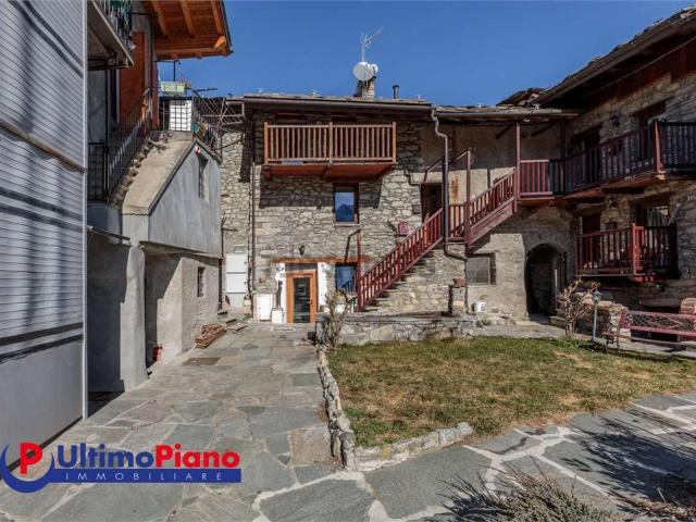 Appartamento in vendita di 76 m² in Frazione Crè, 57