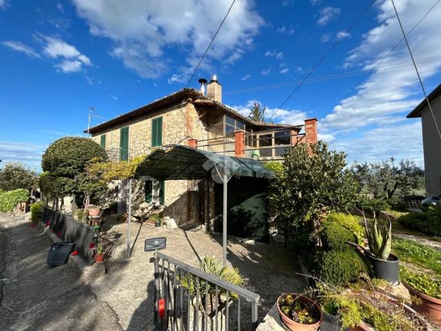 Appartamento in vendita di 76 m² in Via Todi, 31