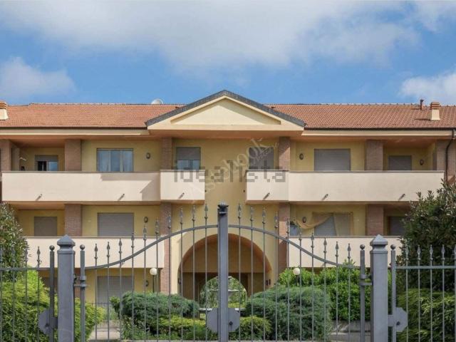 Appartamento in vendita di 76 m² in Via Tortona