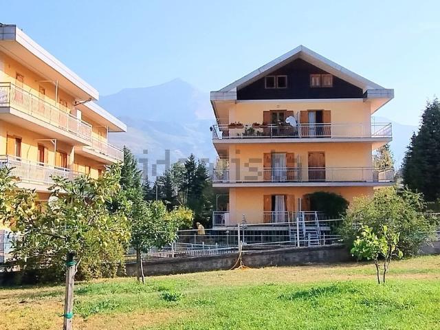 Appartamento in vendita di 76 m² in Via Villaggio Edelweiss, 3