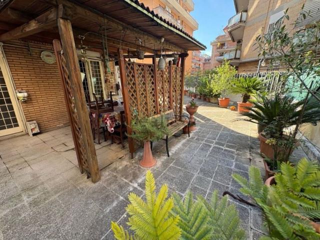 Appartamento in vendita di 76 m² in Via Andrea Costa