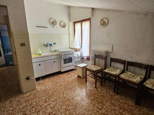 Appartamento in vendita di 76 m² in Via Bertogna