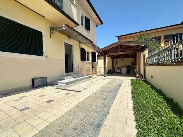 Appartamento in vendita di 76 m² in Via Brancola