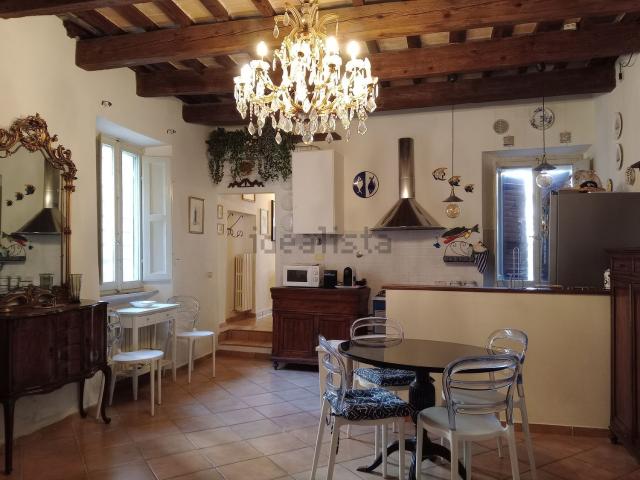 Appartamento in vendita di 76 m² in Via Castelfidardo
