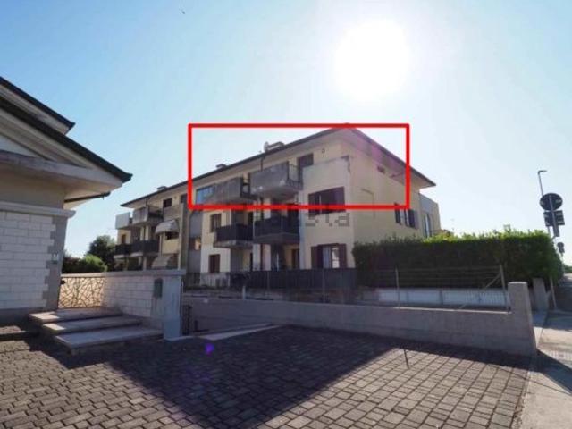 Appartamento in vendita di 76 m² in Via Cavalieri di Vittorio Veneto, 3