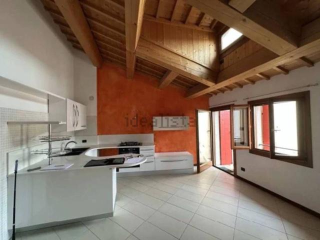 Appartamento in vendita di 76 m² in Via Cavour, 53
