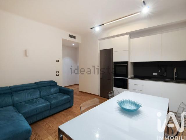 Appartamento in vendita di 76 m² in Via Cesare Battisti, 89