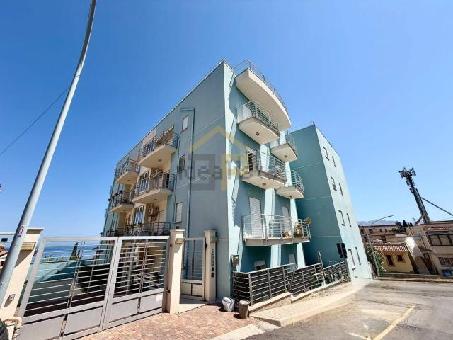 Appartamento in vendita di 76 m² in Via de Mauro, 2