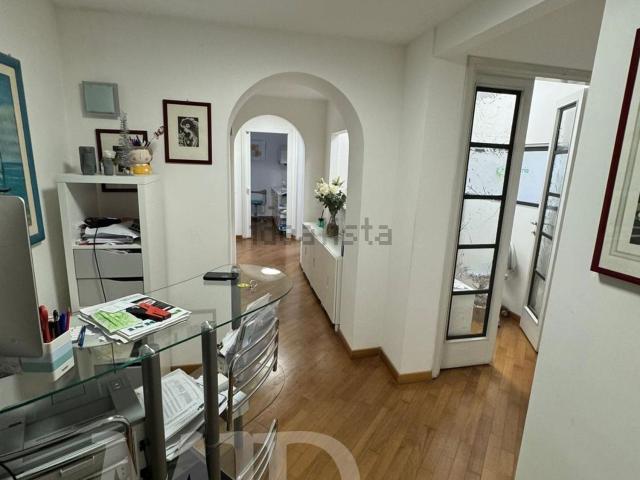 Appartamento in vendita di 76 m² in Via degli Artisti