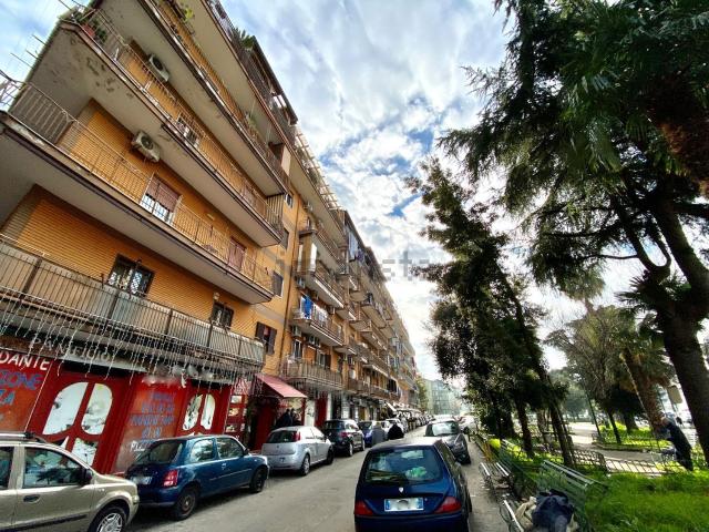 Appartamento in vendita di 76 m² in Via del Cassano, 178