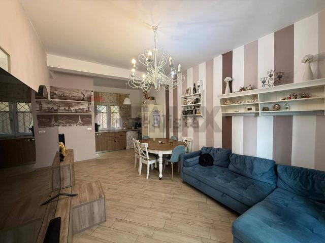 Appartamento in vendita di 76 m² in Via delle Albizzie, 29