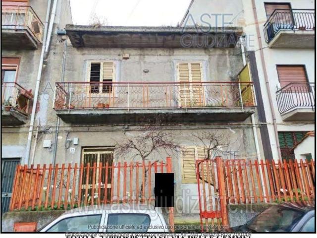 Appartamento in vendita di 76 m² in Via delle Gemme, 55