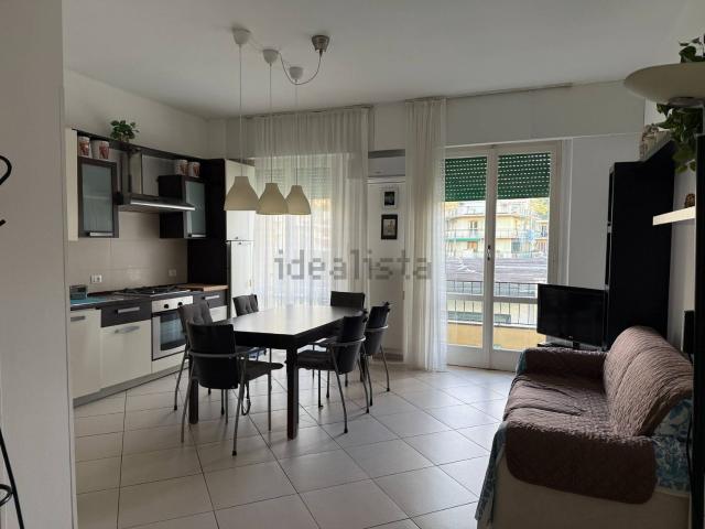 Appartamento in vendita di 76 m² in Via Emilia