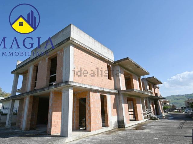 Appartamento in vendita di 76 m² in Via Europa, 6
