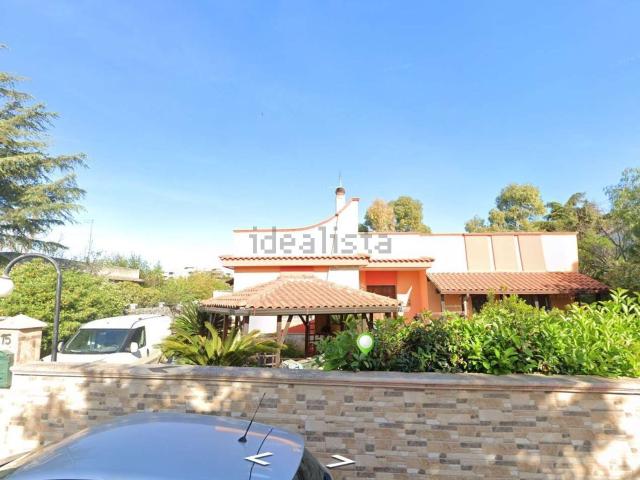 Appartamento in vendita di 76 m² in Via Fior di Ficus, 15