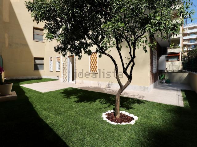 Appartamento in vendita di 76 m² in Via Filippo Ermini, 68