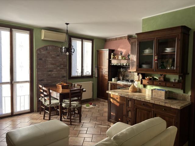 Appartamento in vendita di 76 m² in Via Generale Ambrogio Clerici, 1