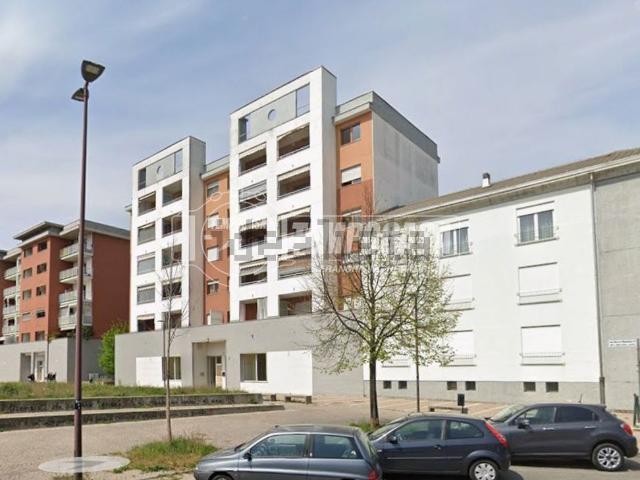 Appartamento in vendita di 76 m² in Via Generale Luigi Damiano, 5