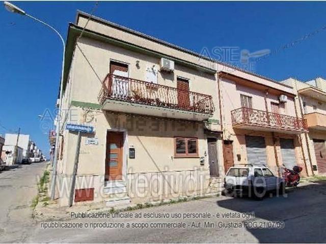 Appartamento in vendita di 76 m² in Via Giardini Convento, 156