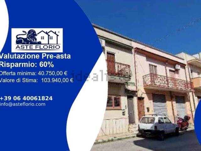 Appartamento in vendita di 76 m² in Via Giardini Convento, 156