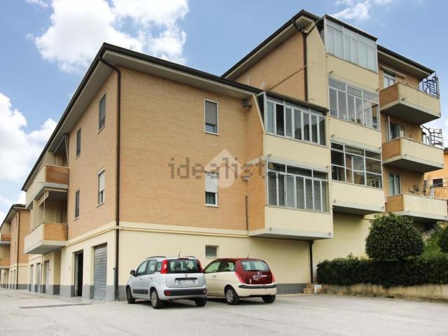 Appartamento in vendita di 76 m² in Via Giuseppe Giammarco, 11