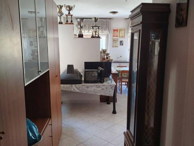 Appartamento in vendita di 76 m² in Via Kennedy, 23