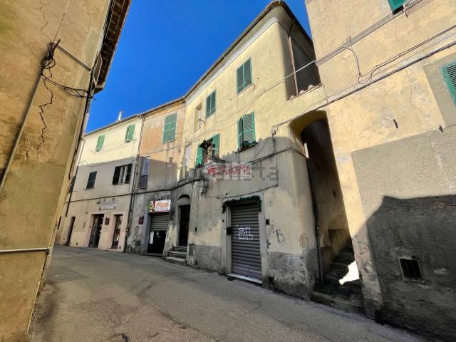 Appartamento in vendita di 76 m² in Via Lombardi, 7
