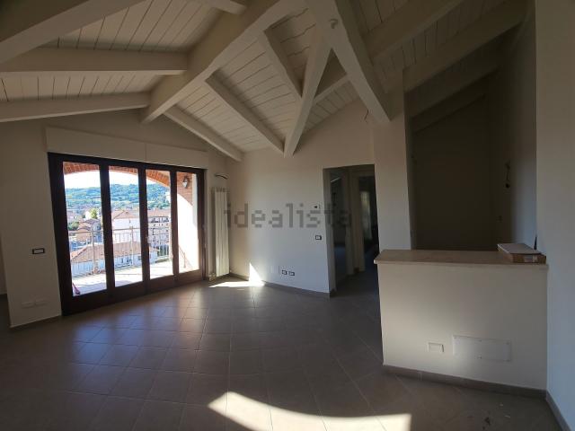 Appartamento in vendita di 76 m² in Via Maggiorino Ferraris