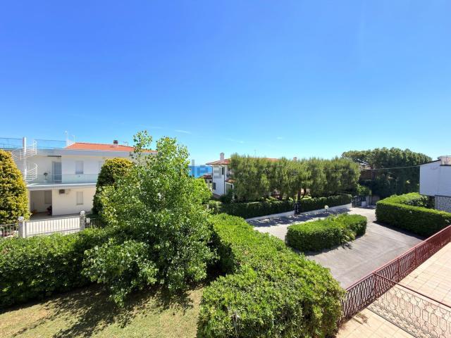 Appartamento in vendita di 76 m² in Via Mare Verde, 2