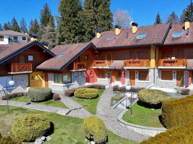 Appartamento in vendita di 76 m² in Via Monte Colombara