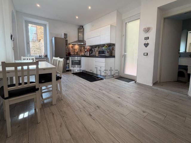 Appartamento in vendita di 76 m² in Via Nicolò Fieschi