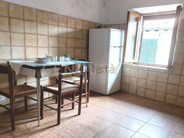 Appartamento in vendita di 76 m² in Via Pinelli, 9