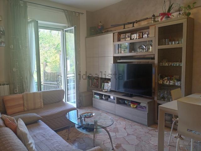 Appartamento in vendita di 76 m² in Via Ponte di Savignone