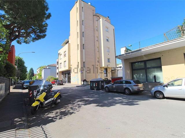 Appartamento in vendita di 76 m² in Via Renato Torreggiani, 4
