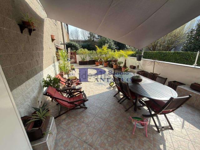 Appartamento in vendita di 76 m² in Via Silverio Stignani