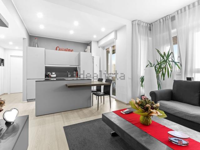 Appartamento in vendita di 76 m² in Viale Antonio Gramsci, 153