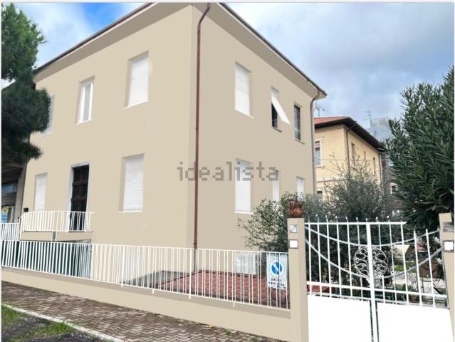 Appartamento in vendita di 76 m² in Viale Cesare Battisti