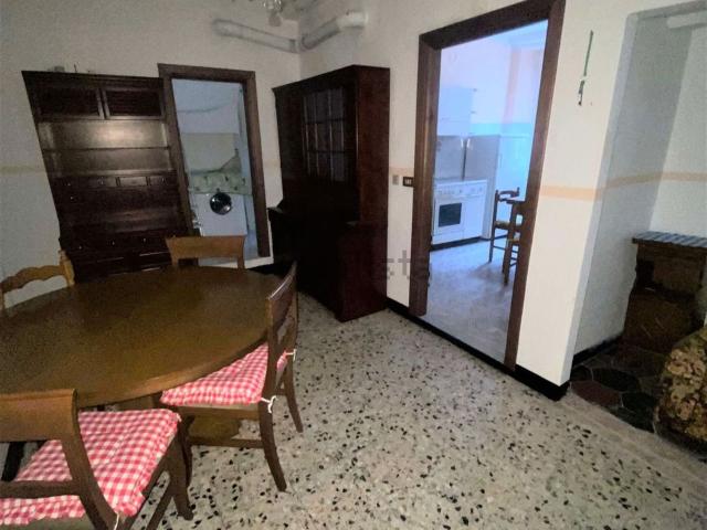Appartamento in vendita di 78 m² in Vico Cerruti, 2