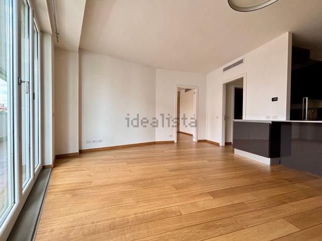 Appartamento in vendita di 78 m² in Via Trezzo d&apos Adda, 9