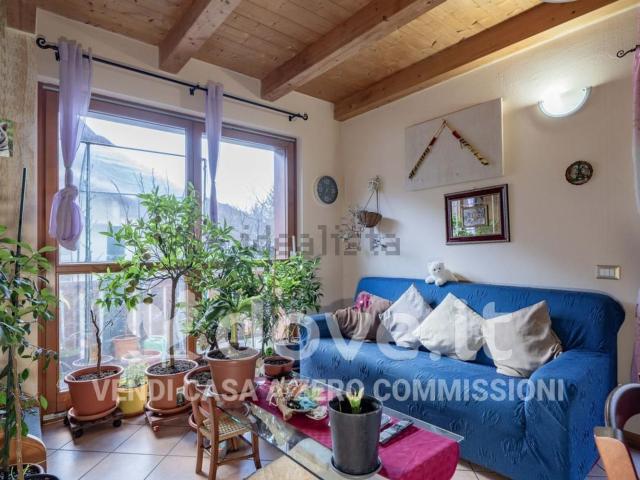 Appartamento in vendita di 78 m² in Via Ugo Foscolo, 22