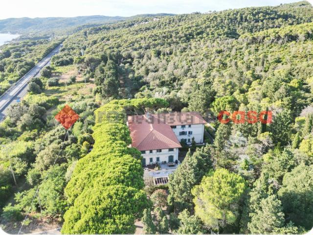 Appartamento in vendita di 78 m² in Via Variante Aurelia, 6