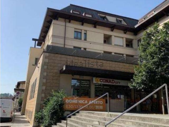 Appartamento in vendita di 78 m² in Via Ammiraglio Burzagli
