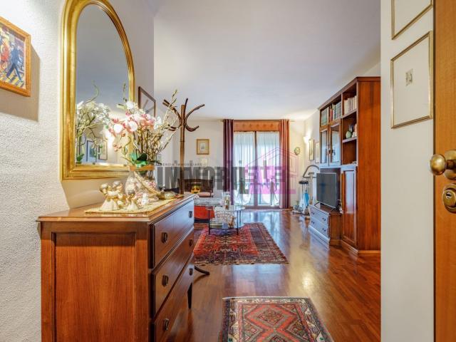 Appartamento in vendita di 78 m² in Via Angelo Manini, 1