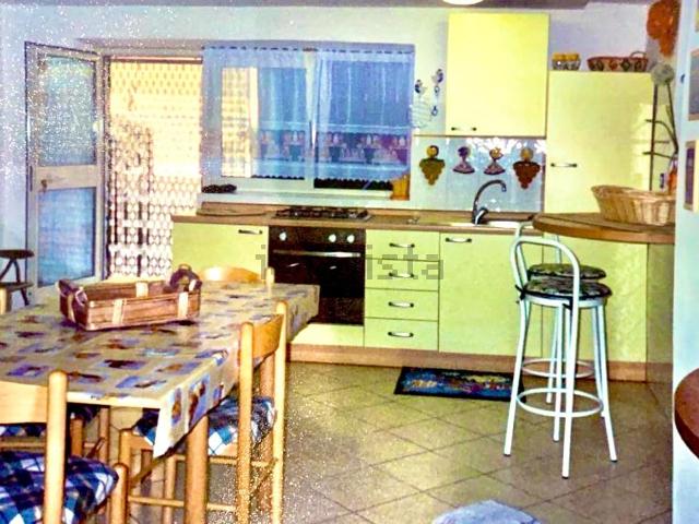Appartamento in vendita di 78 m² in Via Arenile, 1