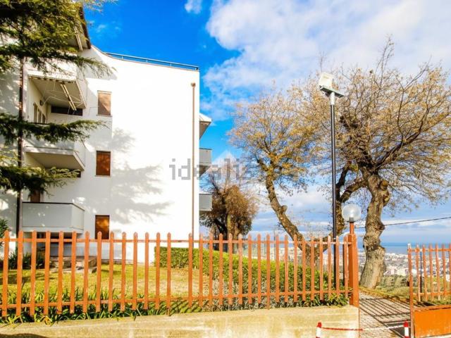 Appartamento in vendita di 78 m² in Via Belvedere, 1