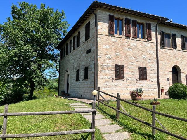 Appartamento in vendita di 78 m² in Via Ca&apos  Le Suore