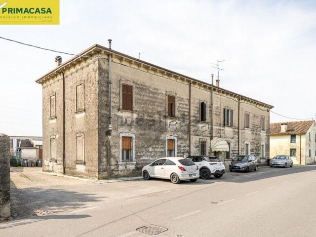 Appartamento in vendita di 78 m² in Via Chiesa